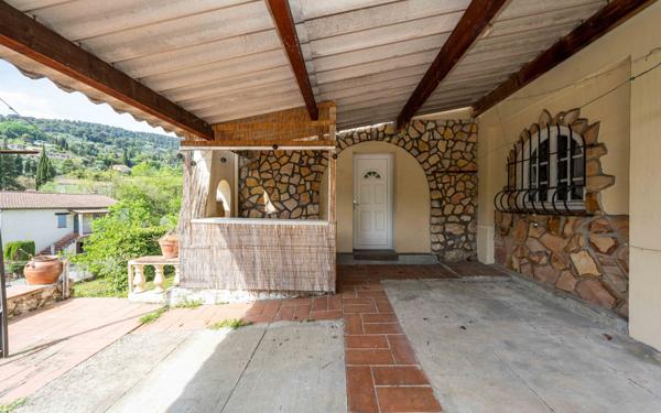 Maison à vendre    6 pièces •  Grasse