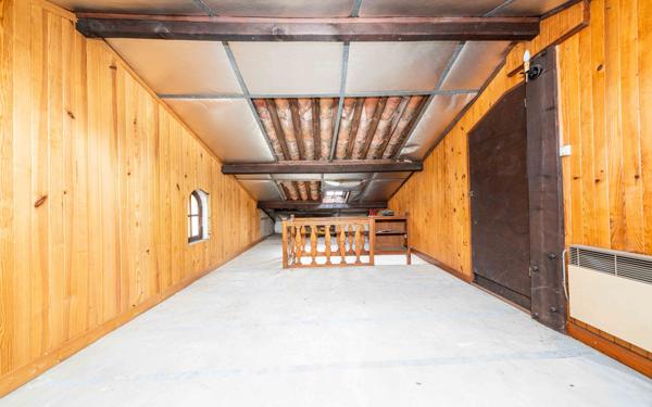 Maison à vendre    6 pièces •  Grasse