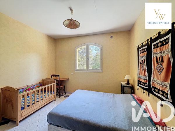 Maison à vendre 11 pièces 257 m² Saint-Mathieu-de-Tréviers