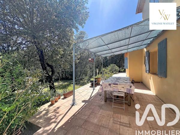 Maison à vendre 11 pièces 257 m² Saint-Mathieu-de-Tréviers