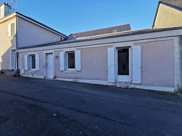 A LOUER ST MELAINE MAISON DE BOURG T2