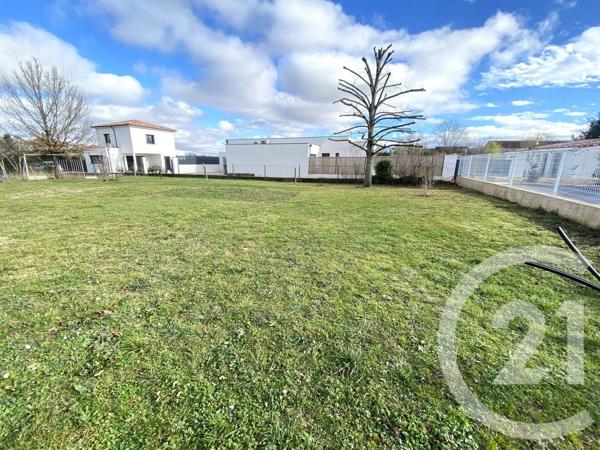Terrain à vendre  1715 m 2   LAUNAGUET  - 31