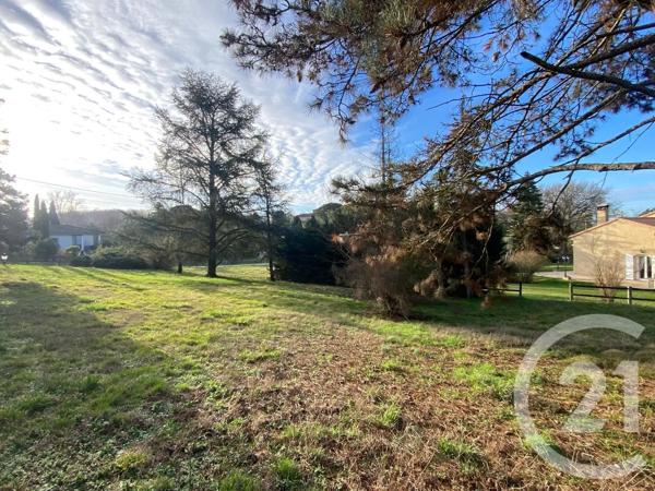 Terrain à vendre  1715 m 2   LAUNAGUET  - 31