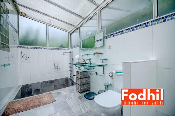 Magnifique maison style château – Centre-ville, 5/6 pièces, jardin et terrasse