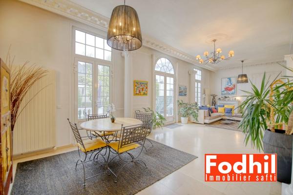 Magnifique maison style château – Centre-ville, 5/6 pièces, jardin et terrasse