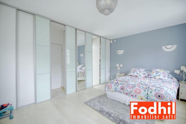 Magnifique maison style château – Centre-ville, 5/6 pièces, jardin et terrasse