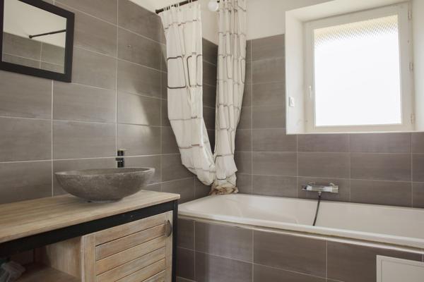 Perceneige (89260) Jolie maison 4 chambres à Perceneige