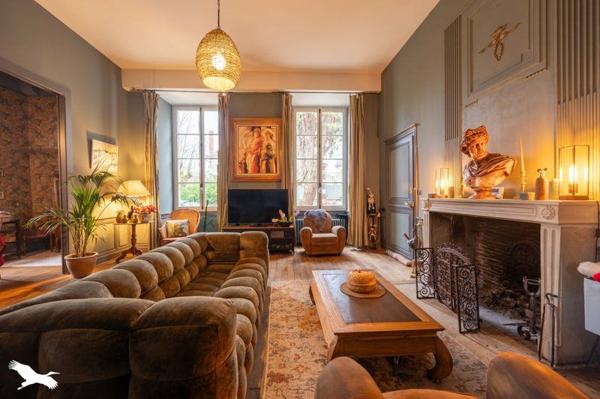 Maison à vendre |  Mehun-sur-Yèvre |  13 pièces | 390 m²