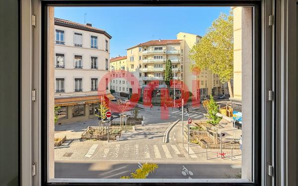 Appartement à vendre    1 pièce • 20 m2 Lyon 7