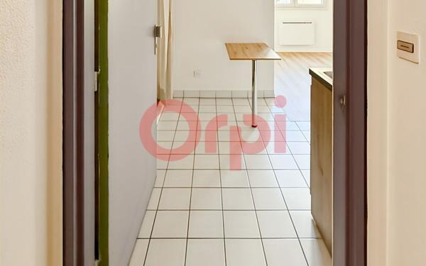 Appartement à vendre    1 pièce • 20 m2 Lyon 7