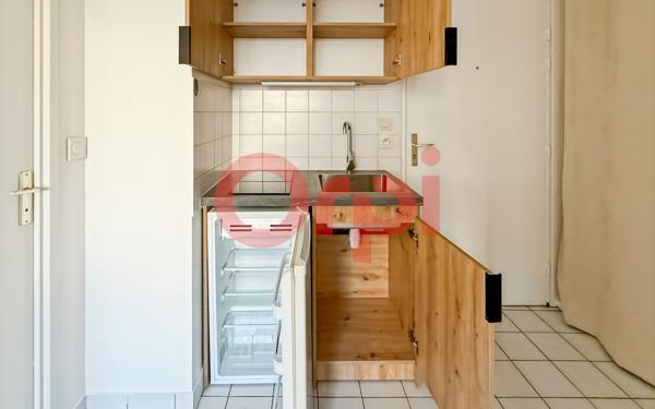 Appartement à vendre    1 pièce • 20 m2 Lyon 7