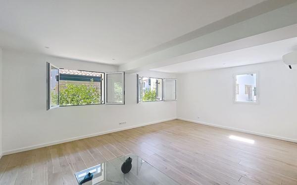 Maison à vendre    4 pièces • 94 m2 Biarritz