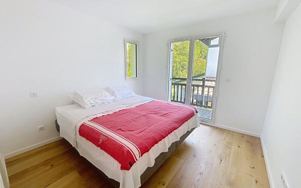 Maison à vendre    4 pièces • 94 m2 Biarritz
