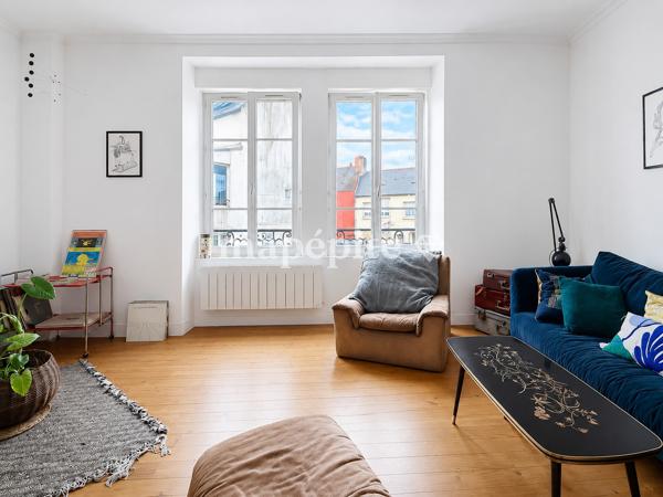 Maison
         5 pièces
        - 165 m² Exclusivité 329 000 € *