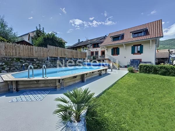 Maison familiale 5 chambres avec piscine à 6 min de Genève