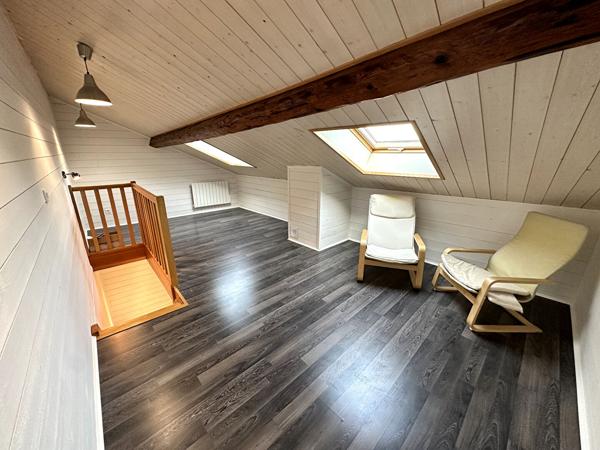 Maison familiale 5 chambres avec piscine à 6 min de Genève