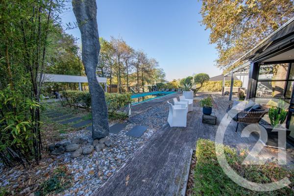 Maison à vendre  6 pièces - 208,35 m2 ST MEDARD EN JALLES - 33