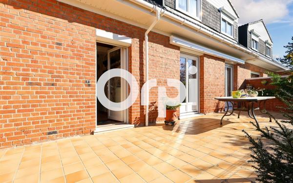 Maison à vendre    5 pièces •  Cappelle-la-Grande