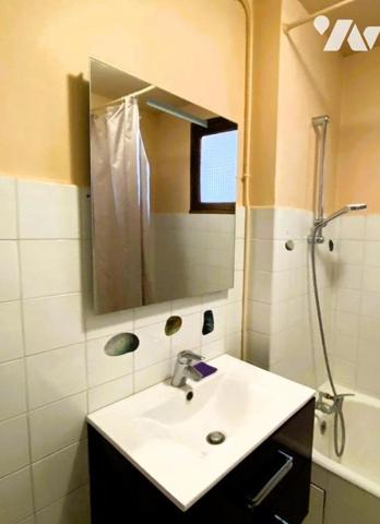 CHAMBERY Proche Centre - T2 avec parking privatif