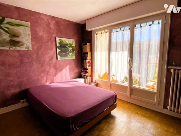 CHAMBERY Proche Centre - T2 avec parking privatif