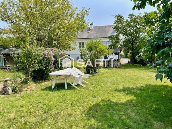 Maison de 145m², 5 pièces sur 1275m² de terrain.