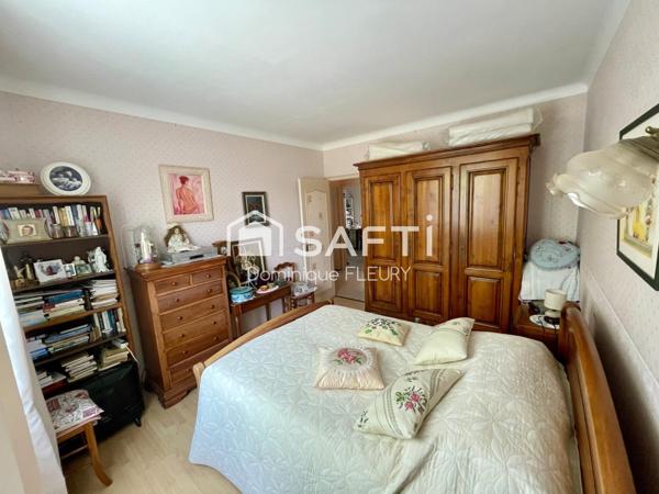 Maison de 145m², 5 pièces sur 1275m² de terrain.