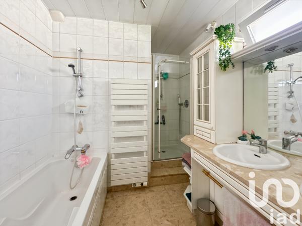 Maison à vendre 5 pièces 114 m² Noisy-le-Grand