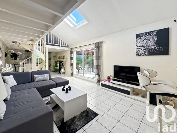 Maison à vendre 5 pièces 114 m² Noisy-le-Grand