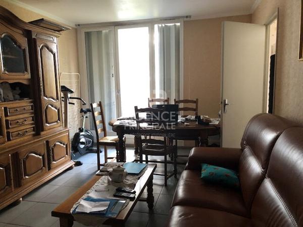 Appartement Bezons 3 pièce(s) 70 m² €265 000 ** - Référence 4325