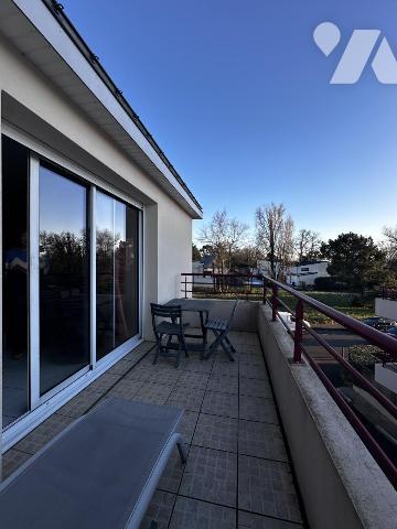 A VENDRE VANNES EST - BEAU T3 AVEC GARAGE EN SOUS-SOL