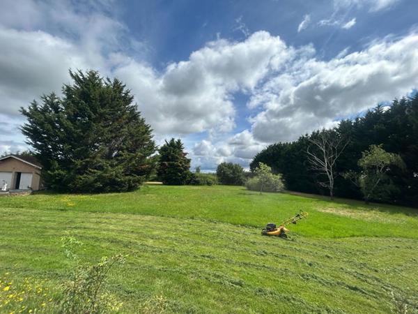 Maison Maison familiale de 210 m² avec grand terrain Proche Roanne