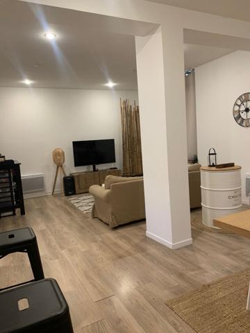 A LOUER PLEIN CENTRE VILLE APPARTEMENT ST QUENTIN 2100