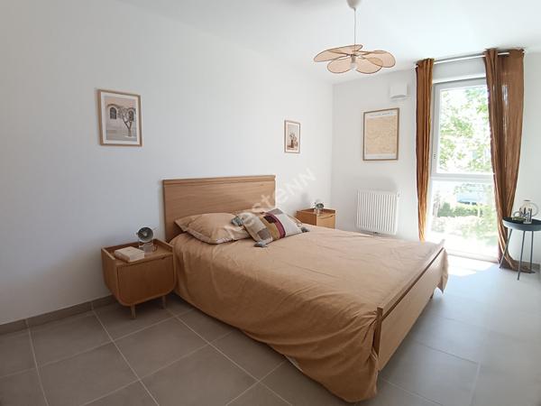 Appartement T3 de 62,40 m² avec terrasse de 8,50 m² et 2 places de parking