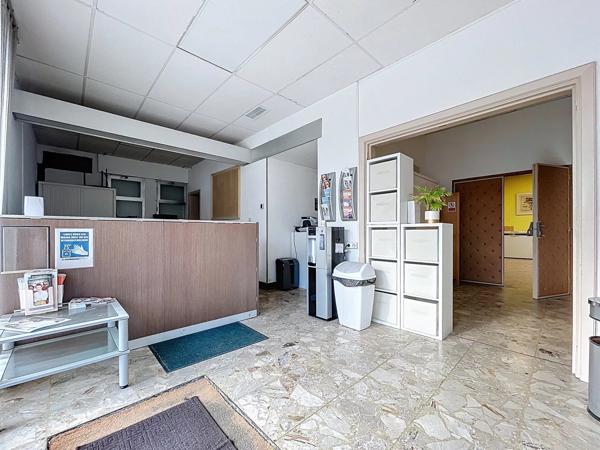 Magnifique local à usage de bureaux