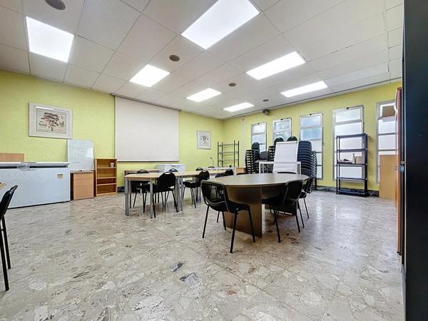 Magnifique local à usage de bureaux