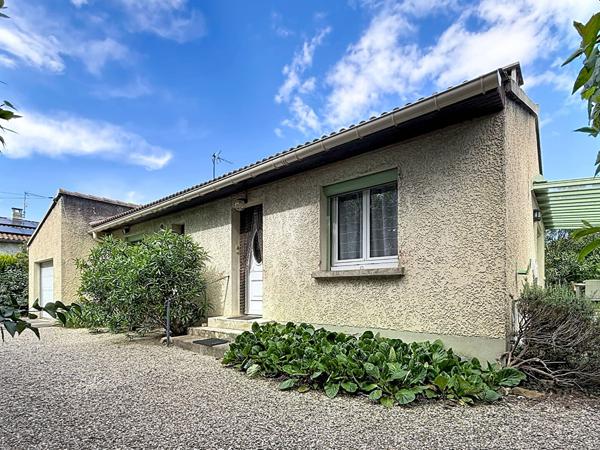 Maison 4 pèces 3 chambres avec garage et jardin