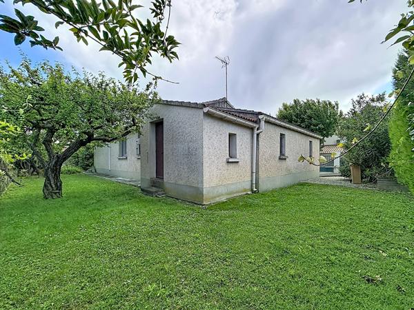 Maison 4 pèces 3 chambres avec garage et jardin