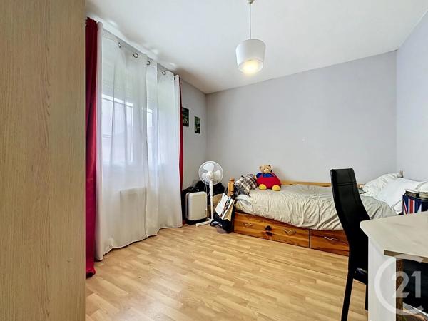 Maison à vendre  6 pièces - 143,42 m 2   MONTELIMAR  - 26
