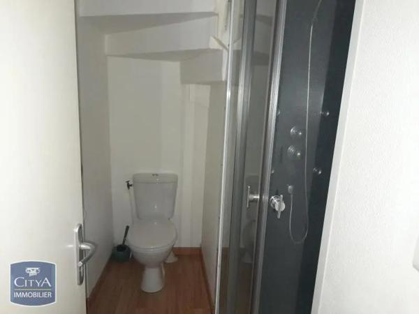 Appartement à louer 1 pièce 14.12m² Laval (53000)