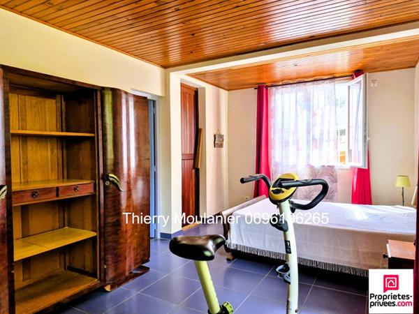 SCHOELCHER Immeuble récent 2013 (271 m²) Rendement immédiat
