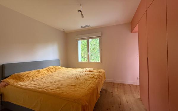 Maison à vendre    6 pièces •  La Ville-du-Bois