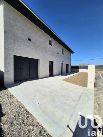 Maison 5 pièces de 135 m² à Viry (74580)