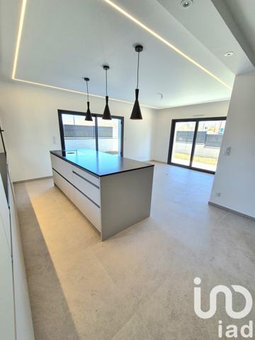 Maison 5 pièces de 135 m² à Viry (74580)