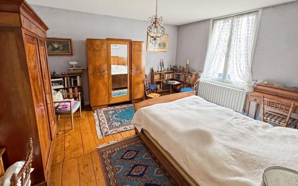 Maison à vendre    7 pièces •  Neuvic