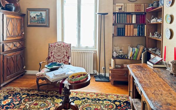 Maison à vendre    7 pièces •  Neuvic