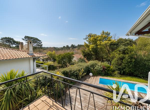 Maison à vendre 8 pièces 210 m² Arcachon