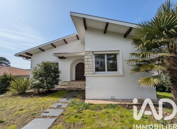Maison à vendre 8 pièces 210 m² Arcachon