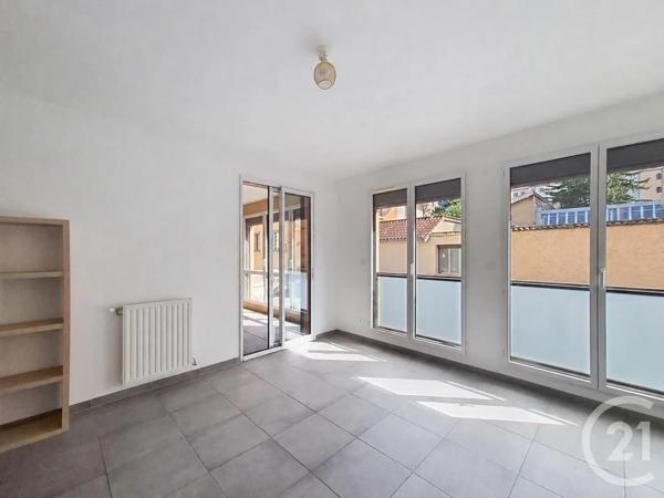 Appartement T2 à vendre  2 pièces - 50 m 2   LYON  - 69003