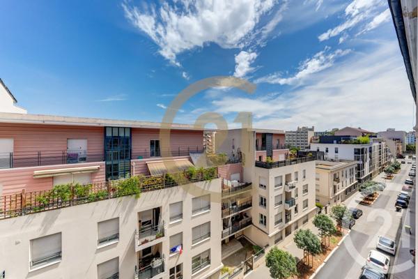 Appartement T2 à vendre  2 pièces - 50 m 2   LYON  - 69003