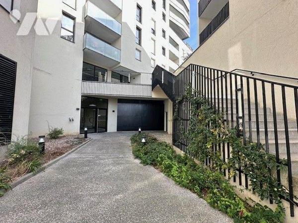 A VENDRE Appartement T3, situé au 3ème étage d'une résidence de 2019 avec ascenseur, à ROUEN (7...